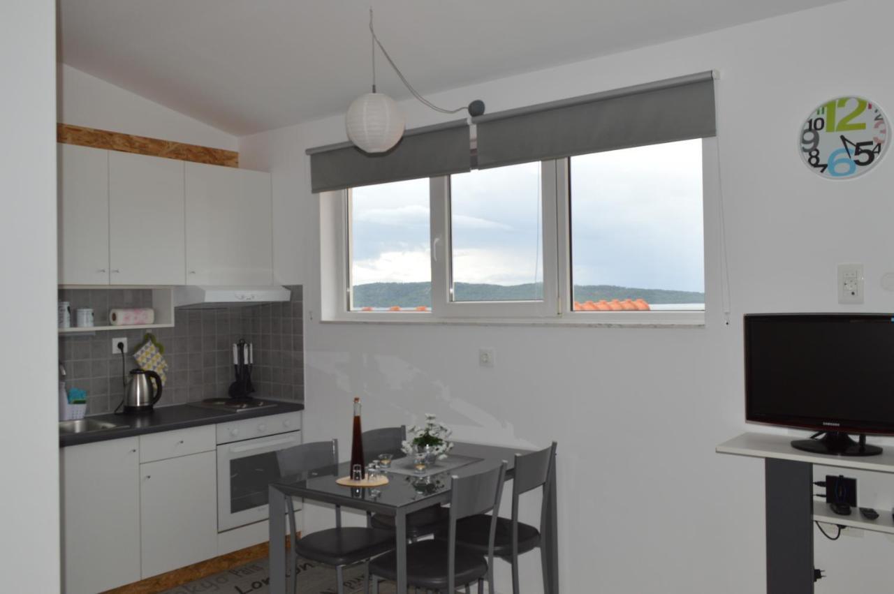 Apartman Luka Kaštela Extérieur photo